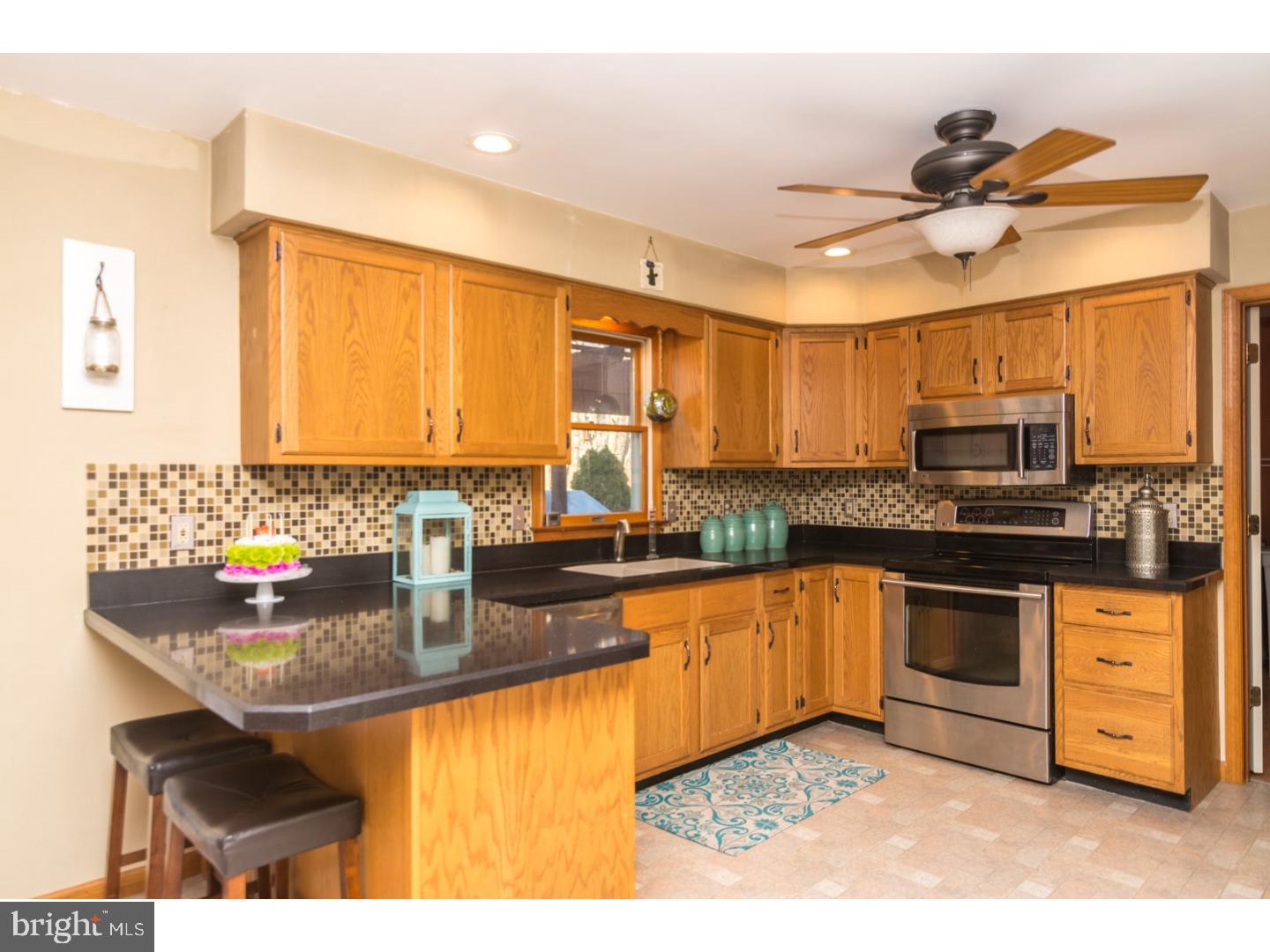 34 Ridge Run Road Sellersville, PA 18960 - Photo 4 of 25 Gallery Image 4