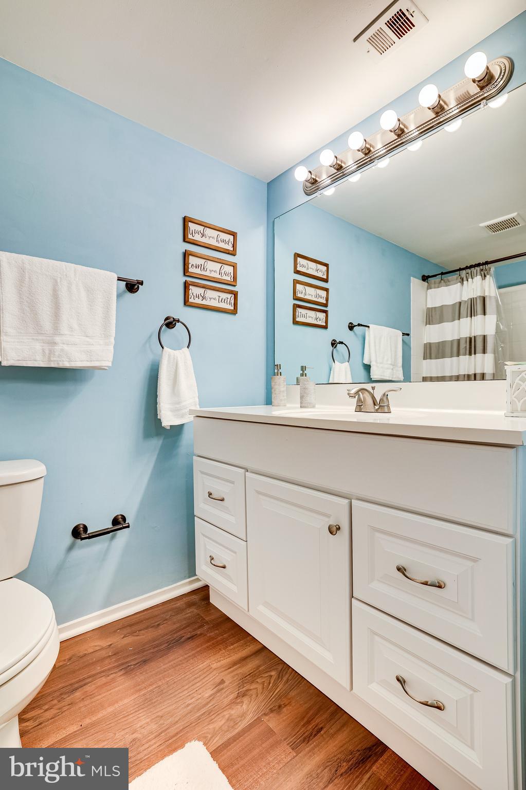 1631 Parkcrest Circle, Unit 200 Reston, VA 20190 - Photo 26 of 45