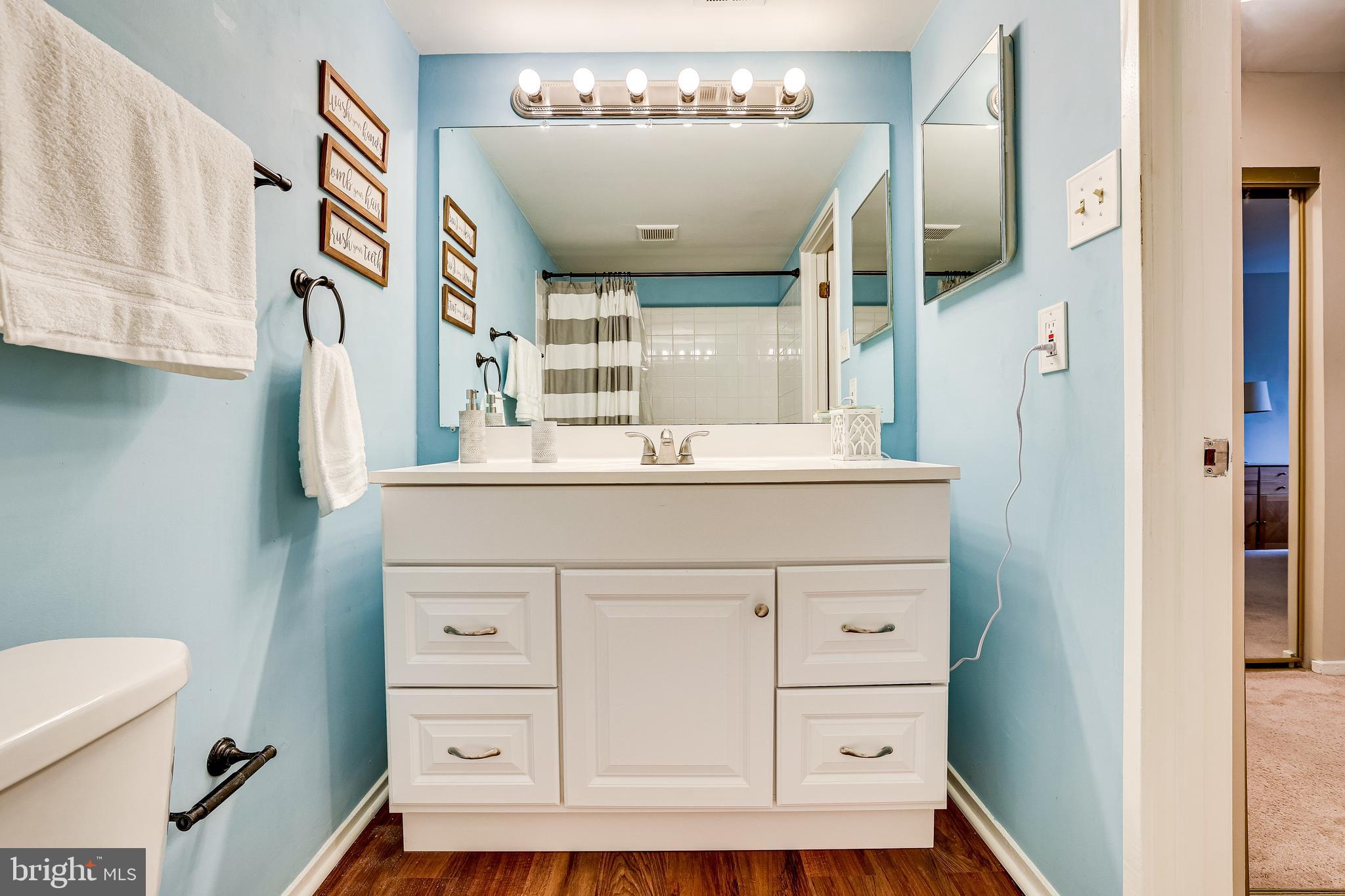 1631 Parkcrest Circle, Unit 200 Reston, VA 20190 - Photo 27 of 45
