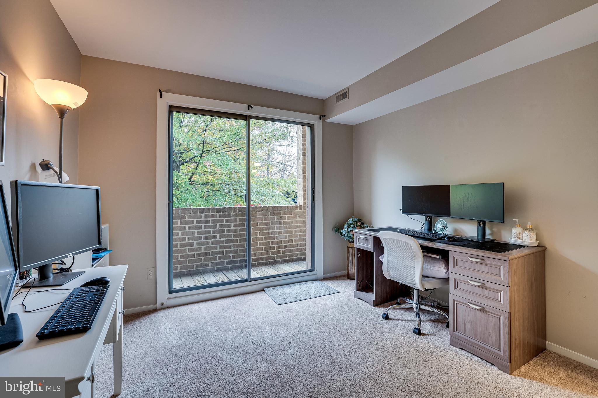 1631 Parkcrest Circle, Unit 200 Reston, VA 20190 - Photo 31 of 45