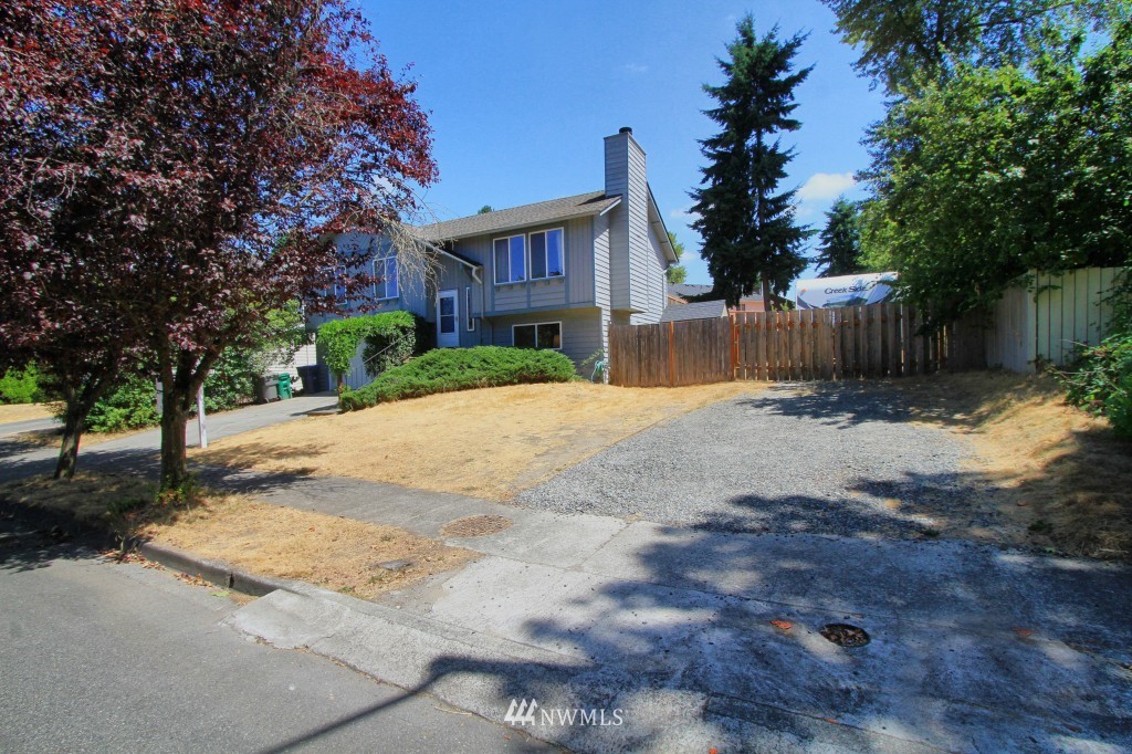 452 Edmonds Avenue Northeast Renton, WA 98056 - Photo 17 of 17