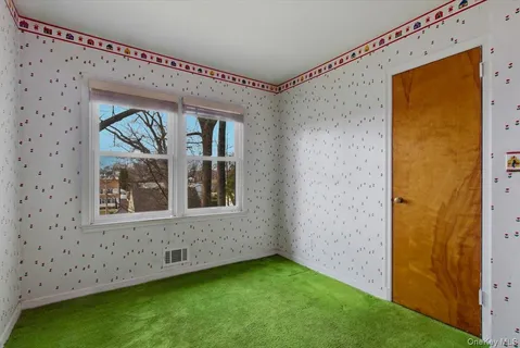 $695,000 | 35 Forest Avenue, Ossining, NY 10562