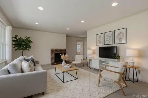 $695,000 | 35 Forest Avenue, Ossining, NY 10562