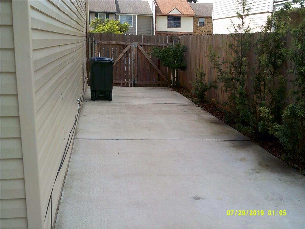 1547 London Cross Road Harvey, LA 70058 - Photo 2 of 23 Gallery Image 2