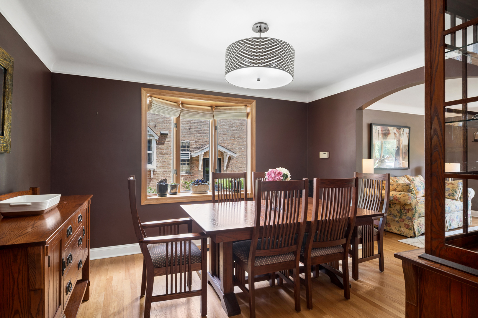 208 Parkview Road Riverside, IL 60546 - Photo 4 of 45