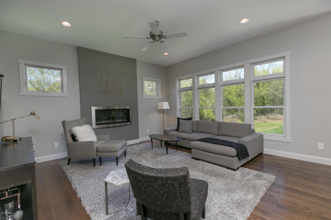7224 Siems Lane Northeast Rochester, MN 55906 - Photo 5 of 42 Gallery Image 5