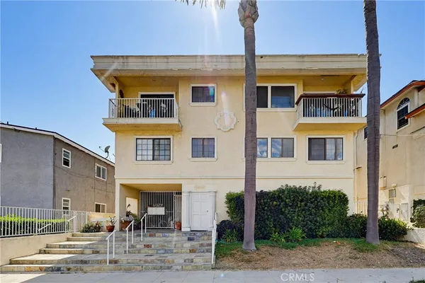 $599,000 | 4029 South Pacific Avenue, San Pedro, CA 90731