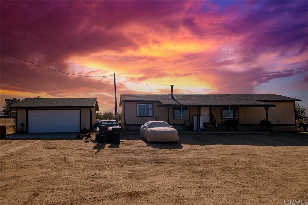 12172 Sunny Vista Road, Victorville, CA 92392 Compass