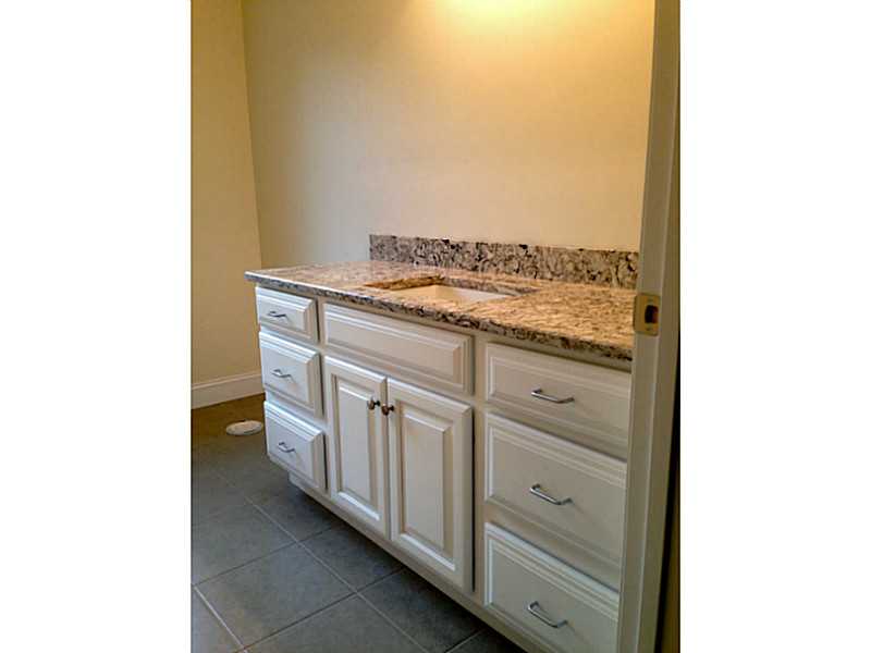 8 Shady Grove Road Hopkinton, RI 02832 - Photo 14 of 21 Master Bath/Spa.