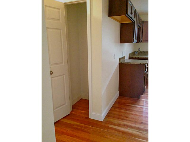 8 Shady Grove Road Hopkinton, RI 02832 - Photo 8 of 21 Kitchen.
