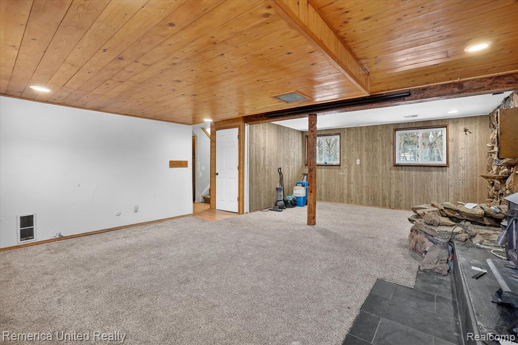 2347 Houser Road Holly, MI 48442 - Photo 10 of 55 Gallery Image 10