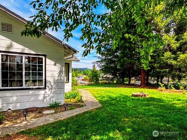 541 South 3rd Street McCleary, WA 98557 - Photo 5 of 28