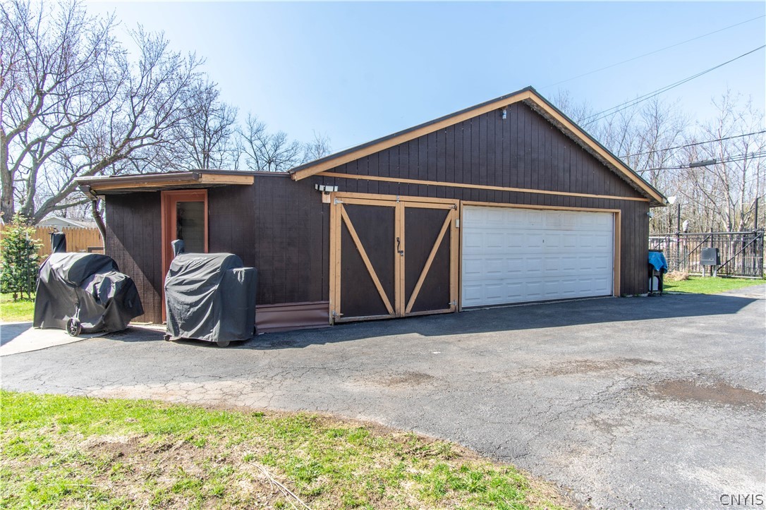 5666 Nutting Street Road Henderson, NY 13650 - Photo 10 of 32