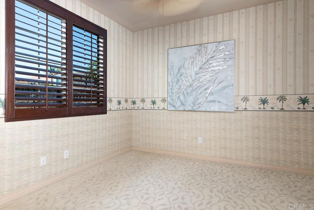 5473 Valerio Trail San Diego, CA 92130 - Photo 15 of 39 a view of a bathtub in a bathroom