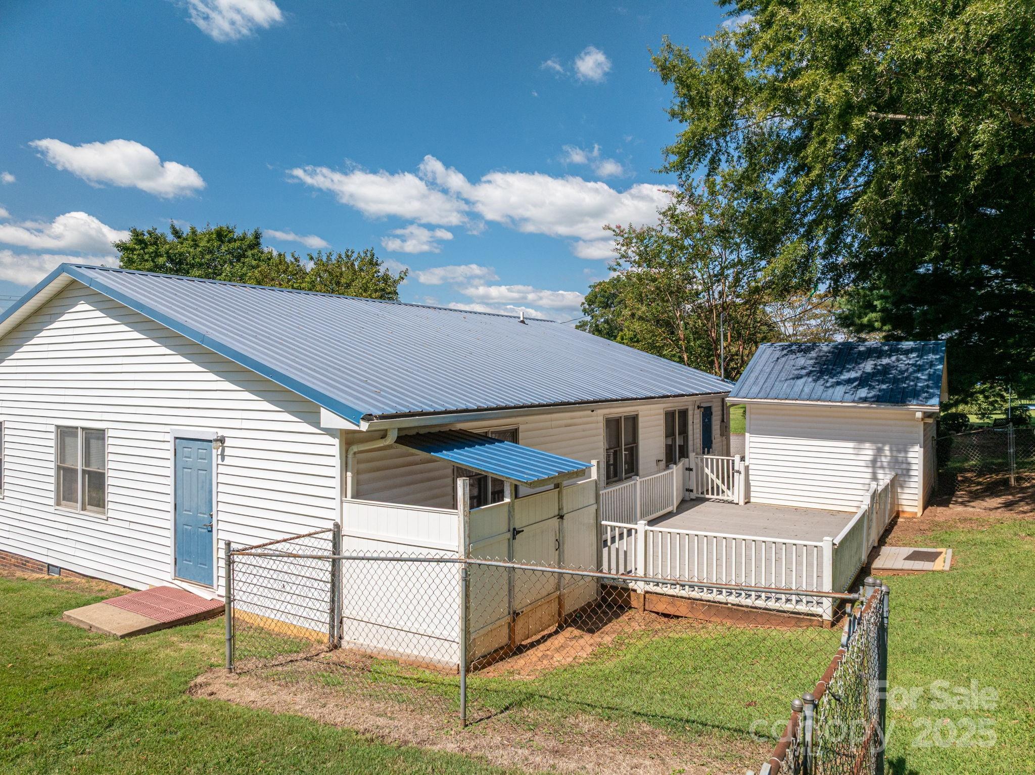 2482 June Bug Road Vale, NC 28168 - Photo 7 of 32