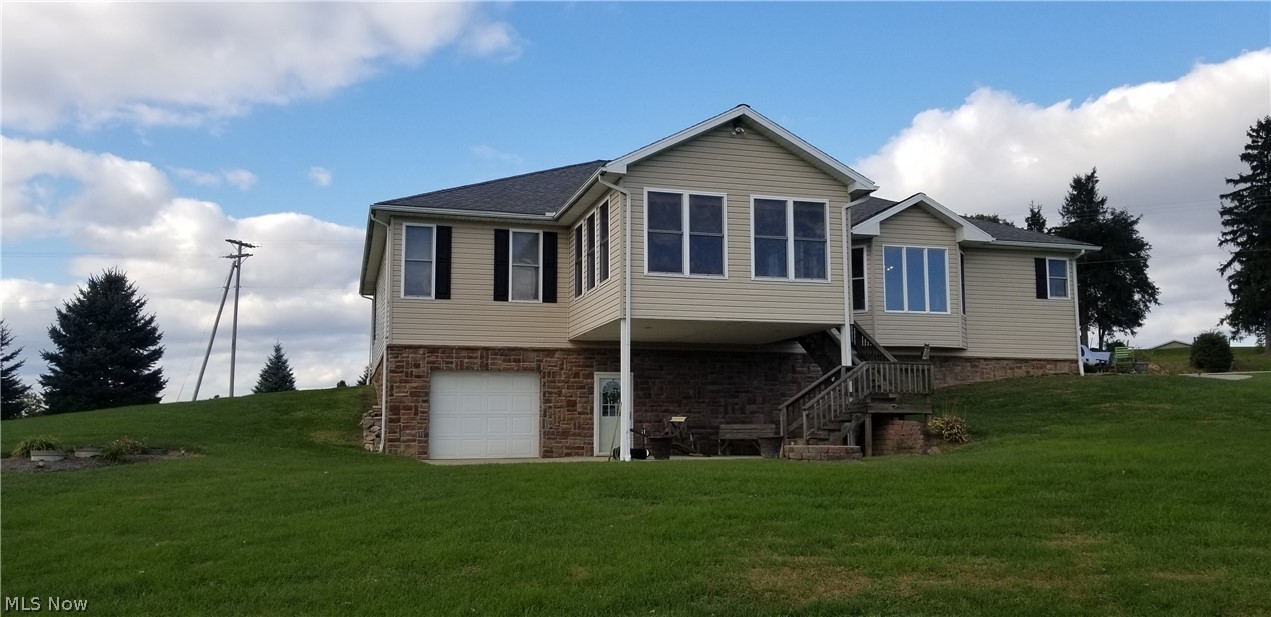 70153 Crescent Road St. Clairsville, OH 43950 - Photo 3 of 31