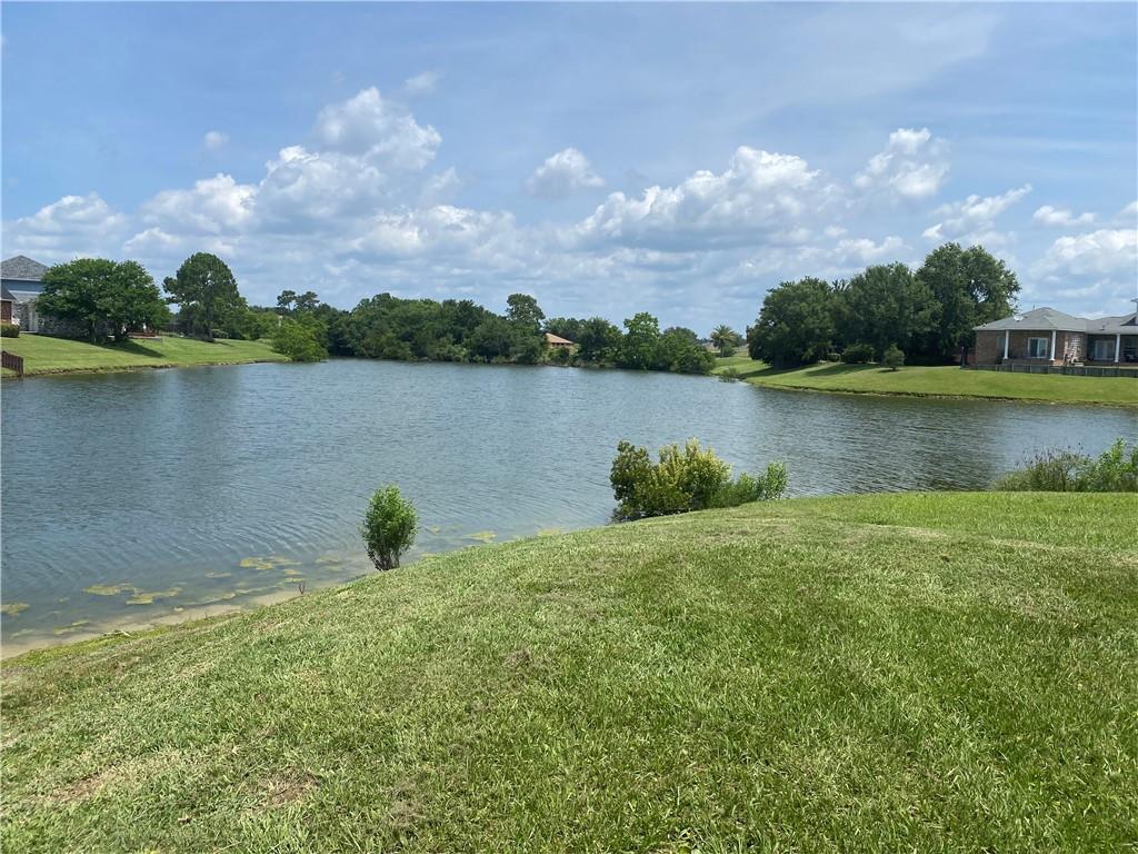 28 Oak Tree Drive Slidell, LA 70458 - Photo 5 of 9