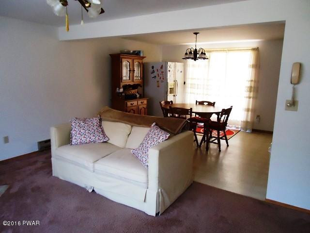 2637 Boulder Road Lake Ariel, PA 18436 - Photo 4 of 23 Living-Dining