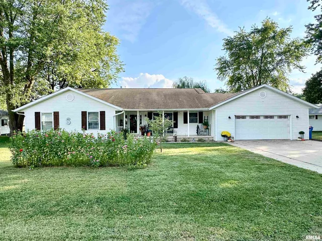 $167,500 | 322 East South Street, Virginia, IL 62691