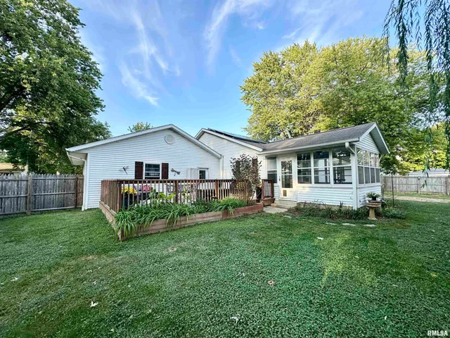 $167,500 | 322 East South Street, Virginia, IL 62691