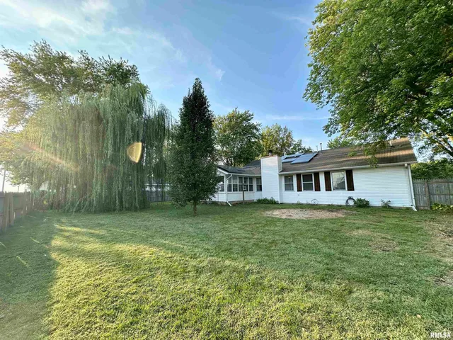 $167,500 | 322 East South Street, Virginia, IL 62691