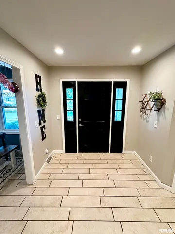 $167,500 | 322 East South Street, Virginia, IL 62691