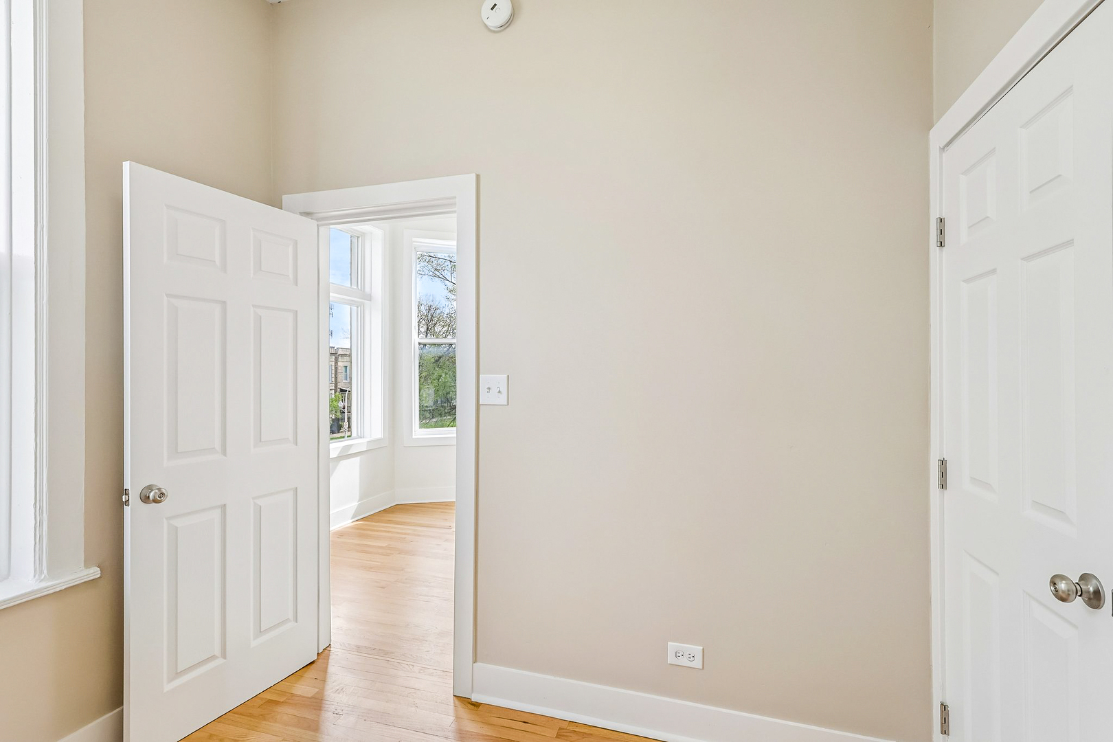 4351 West Maypole Avenue Chicago, IL 60624 - Photo 25 of 35
