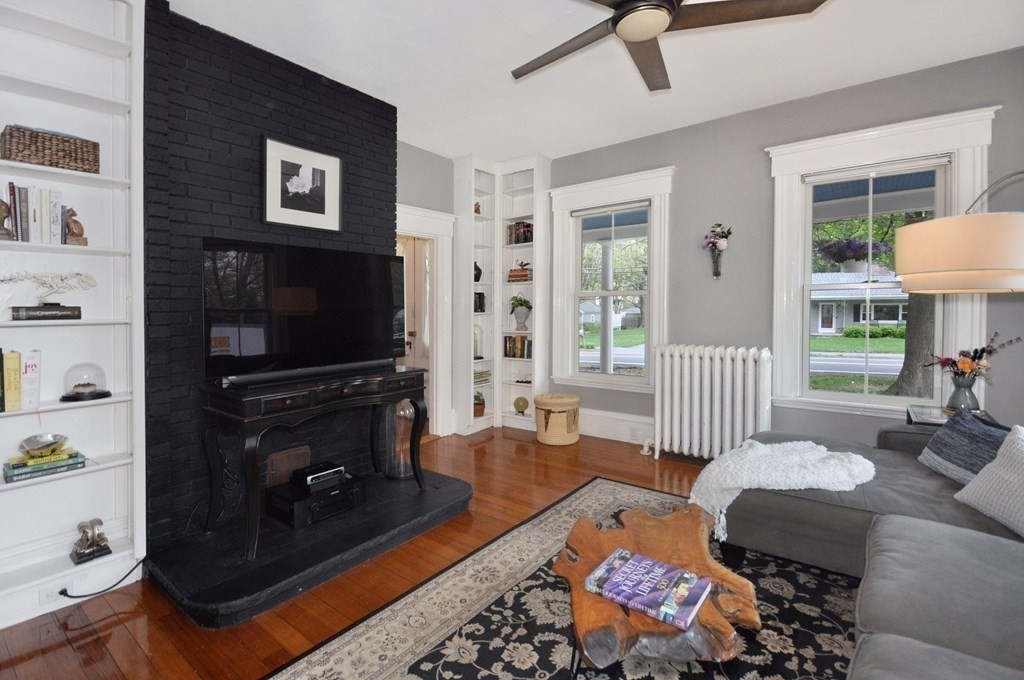 245 Raymond Road Sudbury, MA 01776 - Photo 14 of 29 Gallery Image 14