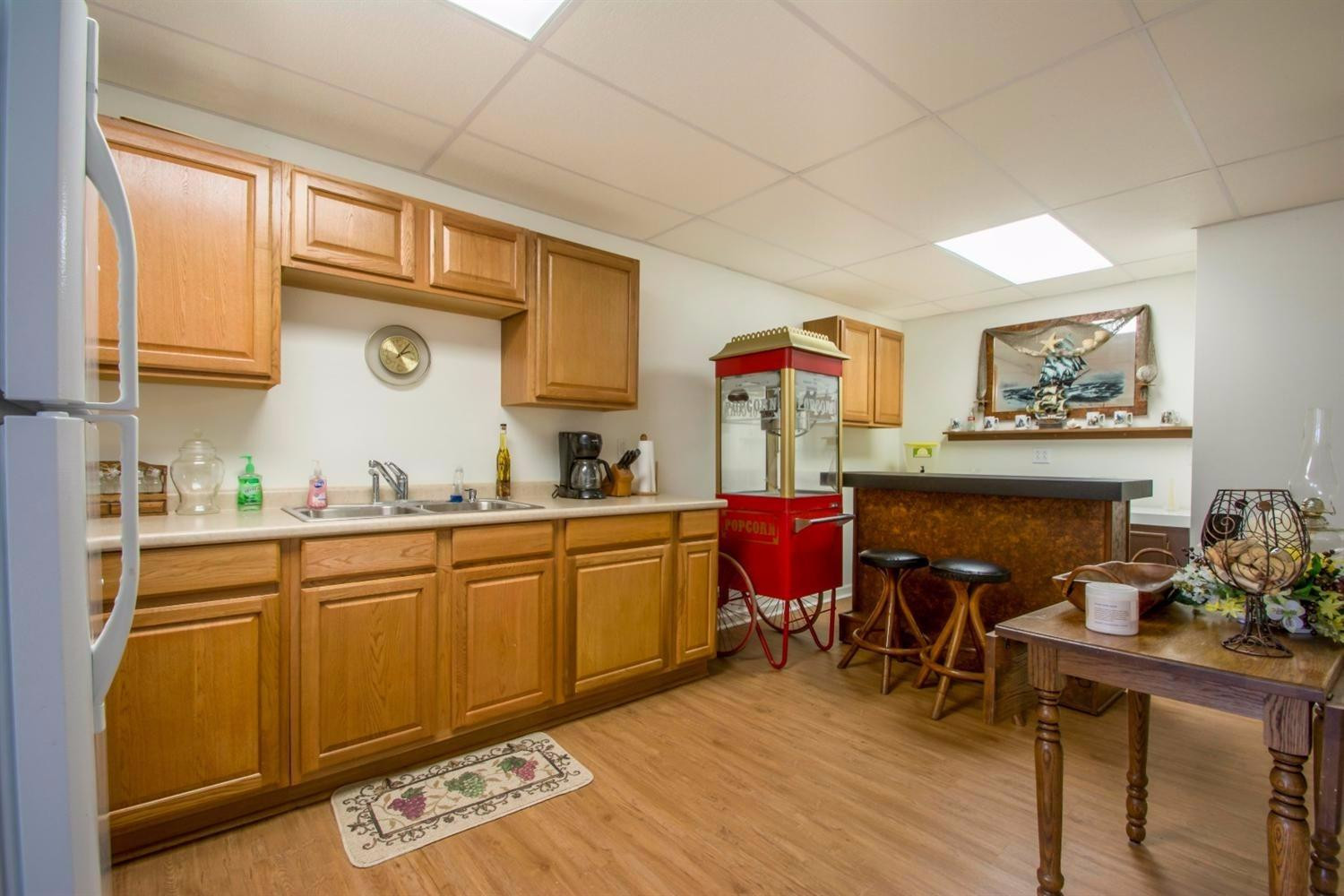 1425 Ford Hampton Road Winchester, KY 40391 - Photo 43 of 48 kitchenette in basement