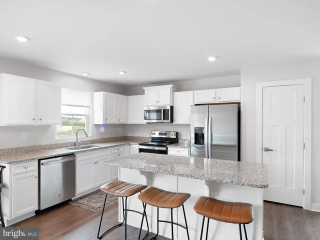 $375,000 | 258 Alezach Drive, Dover, DE 19901