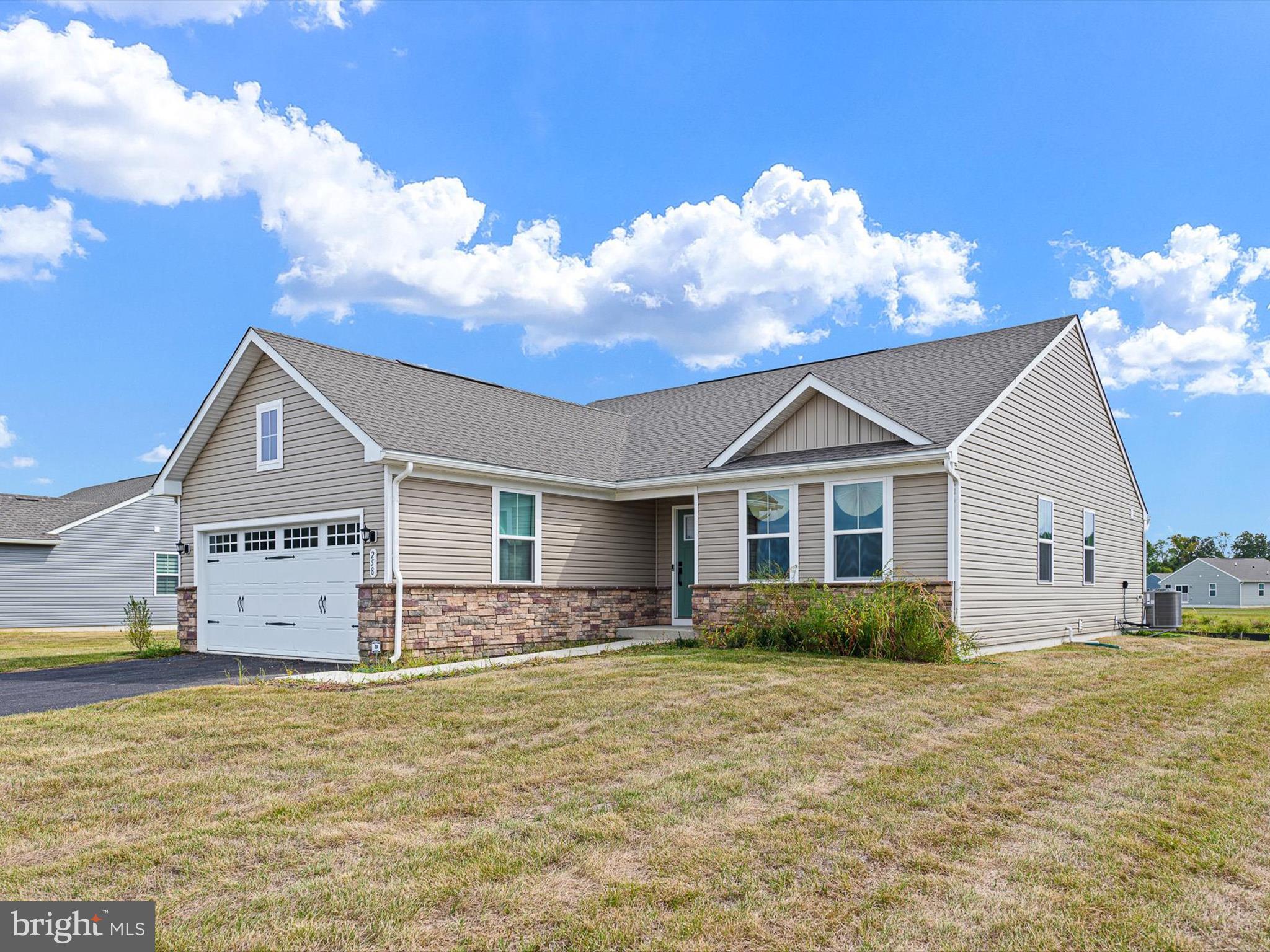 258 Alezach Drive Dover, DE 19901 - Photo 2 of 40 Welcome Home