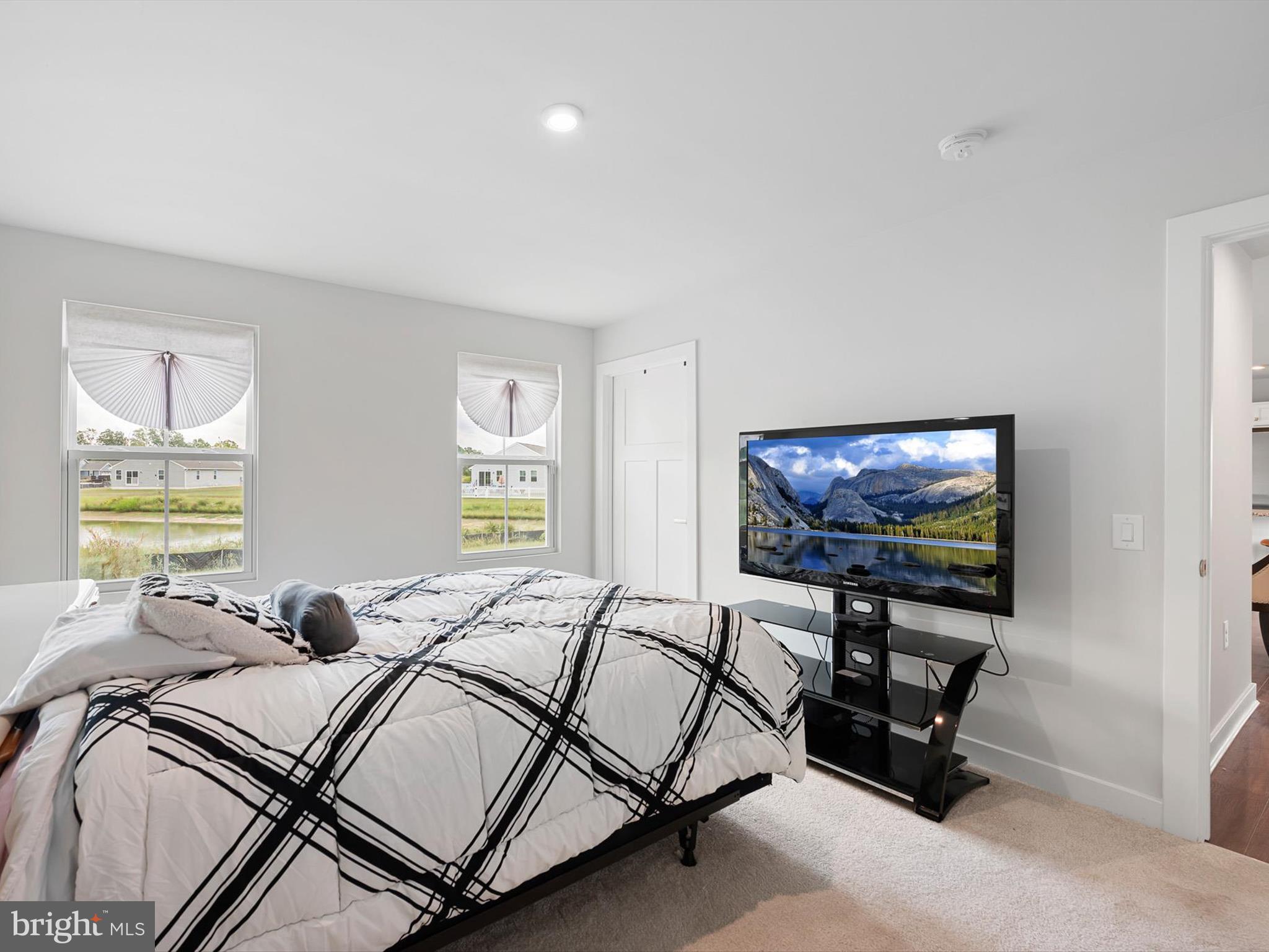 258 Alezach Drive Dover, DE 19901 - Photo 22 of 40 Primary Bedroom Suite