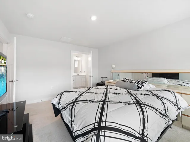 $375,000 | 258 Alezach Drive, Dover, DE 19901