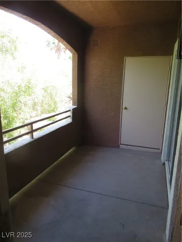 $1,500 | 830 Carnegie Street, Unit 1323, Henderson, NV 89052