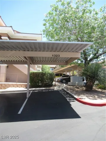 $1,500 | 830 Carnegie Street, Unit 1323, Henderson, NV 89052