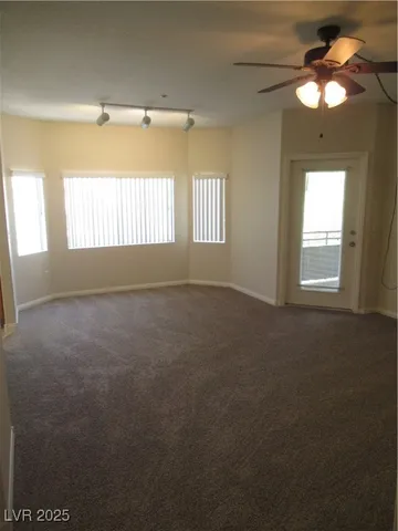 $1,500 | 830 Carnegie Street, Unit 1323, Henderson, NV 89052