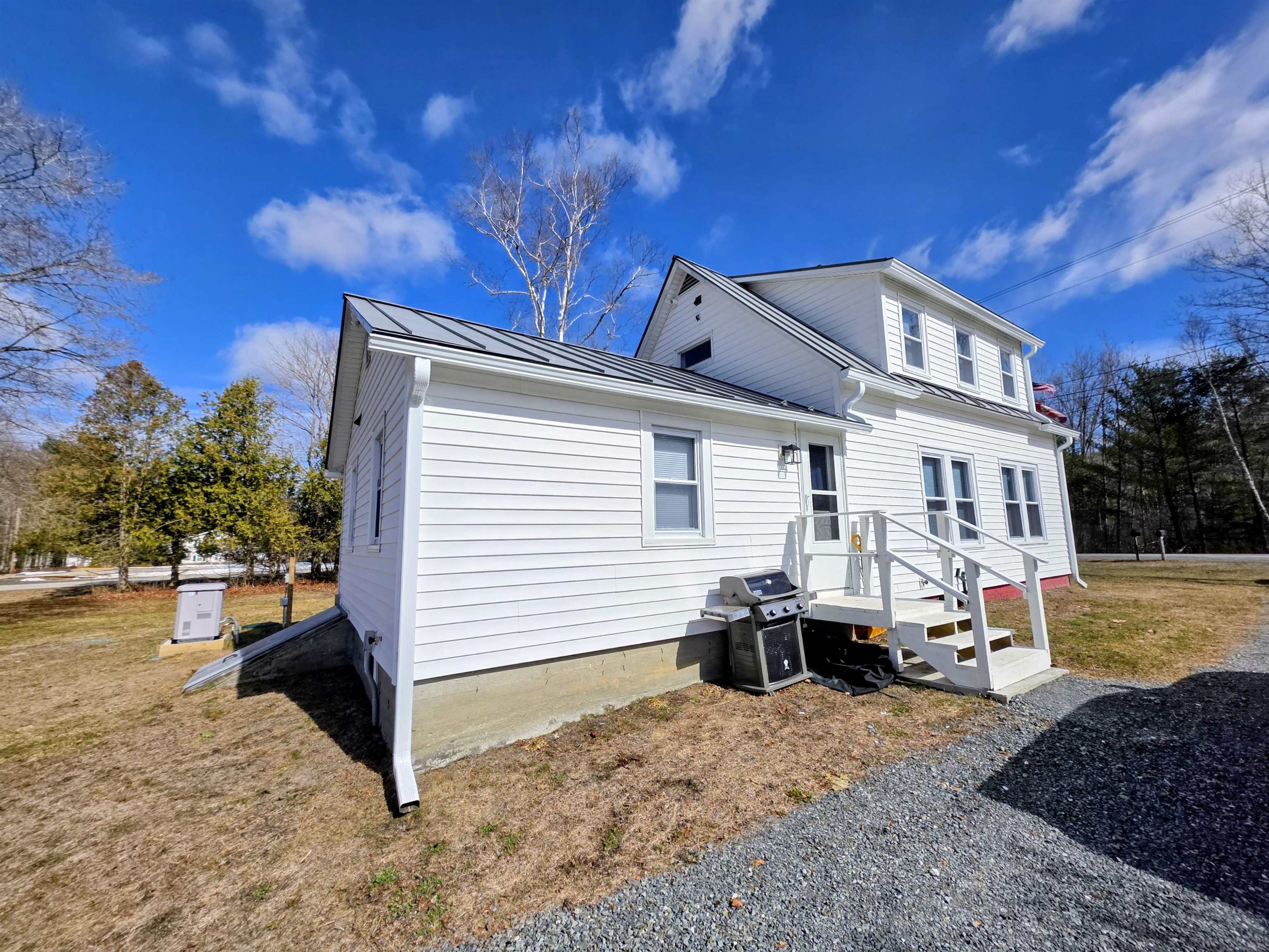 222 Woodsville Road Monroe, NH 03771 - Photo 8 of 39
