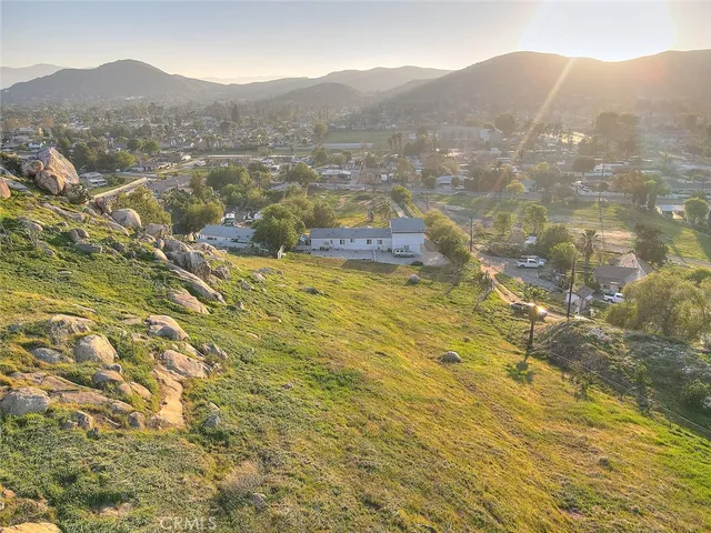 a view of a mountain