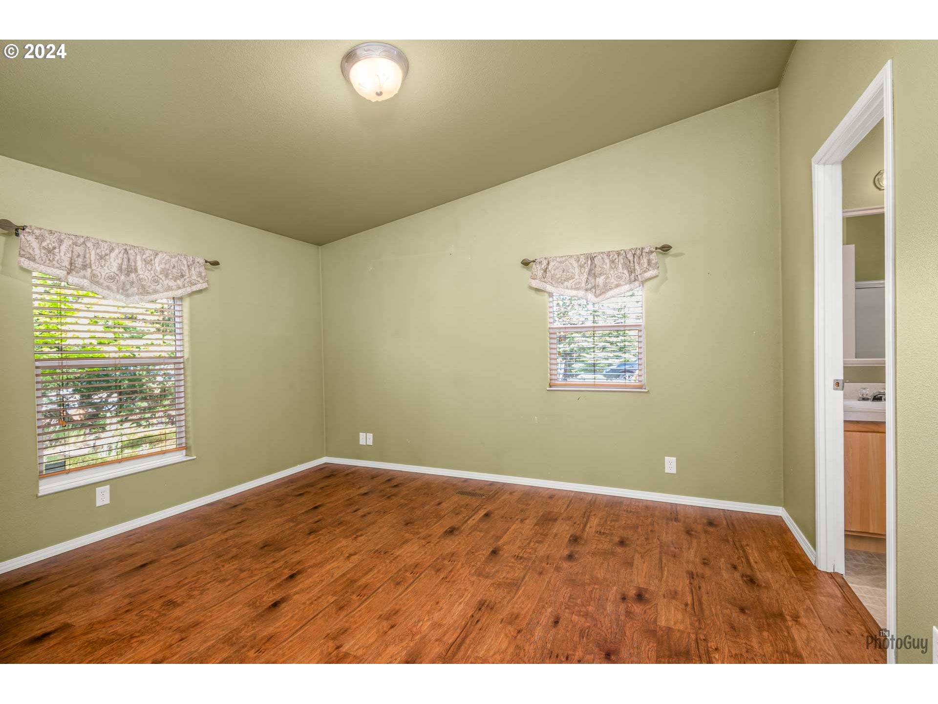 32336 Deberry Road Creswell, OR 97426 - Photo 15 of 48 Gallery Image 15