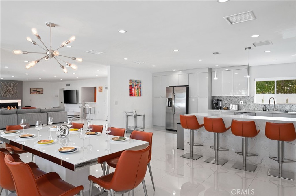 1055 East Racquet Club Road Palm Springs, CA 92262 - Photo 18 of 67