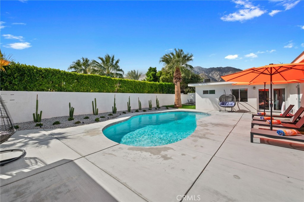 1055 East Racquet Club Road Palm Springs, CA 92262 - Photo 52 of 67