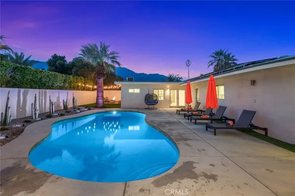 $1,360,000 | 1055 East Racquet Club Road, Palm Springs, CA 92262