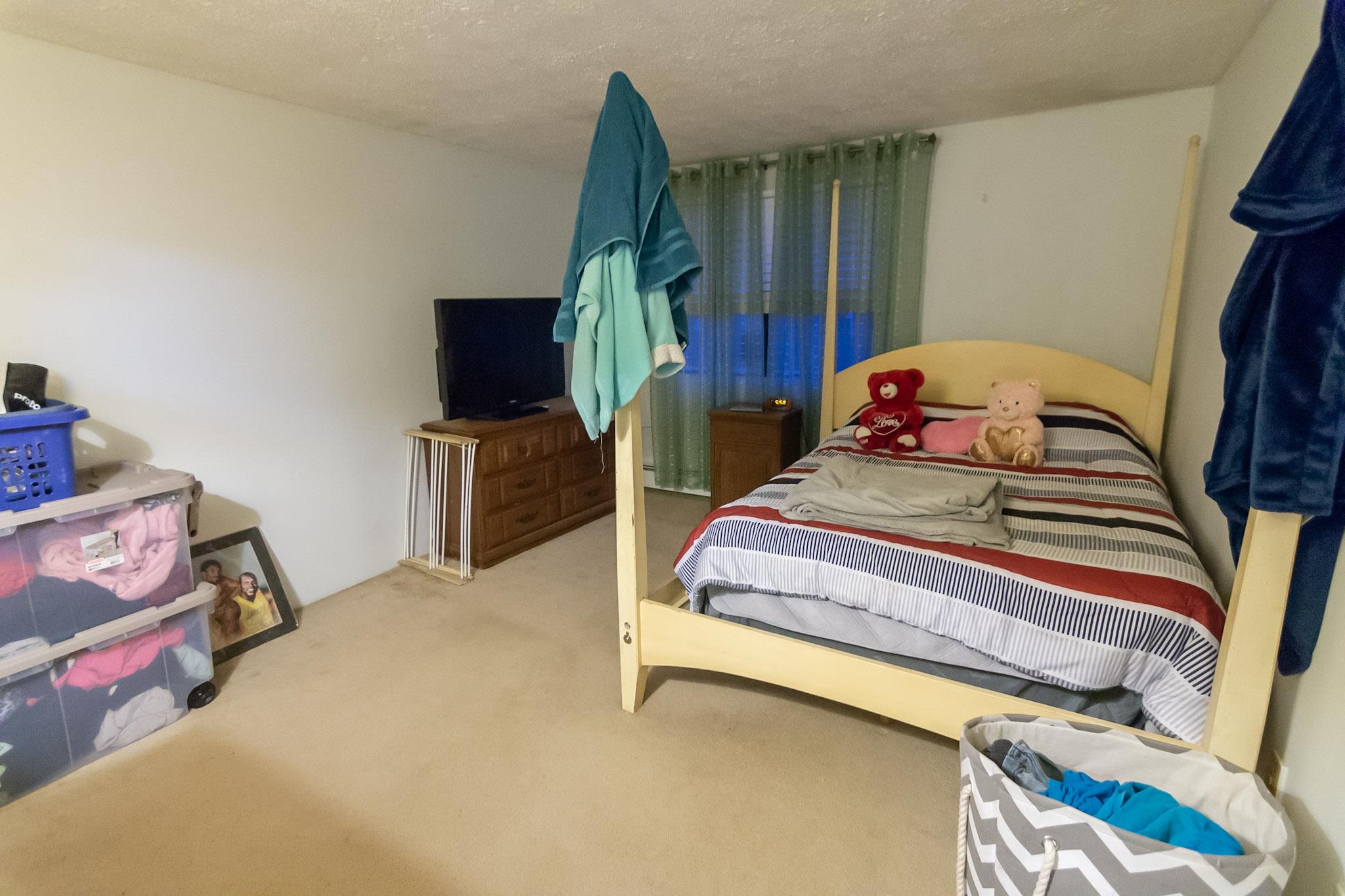 535 Calef Road, Unit 25 Manchester, NH 03103 - Photo 29 of 40