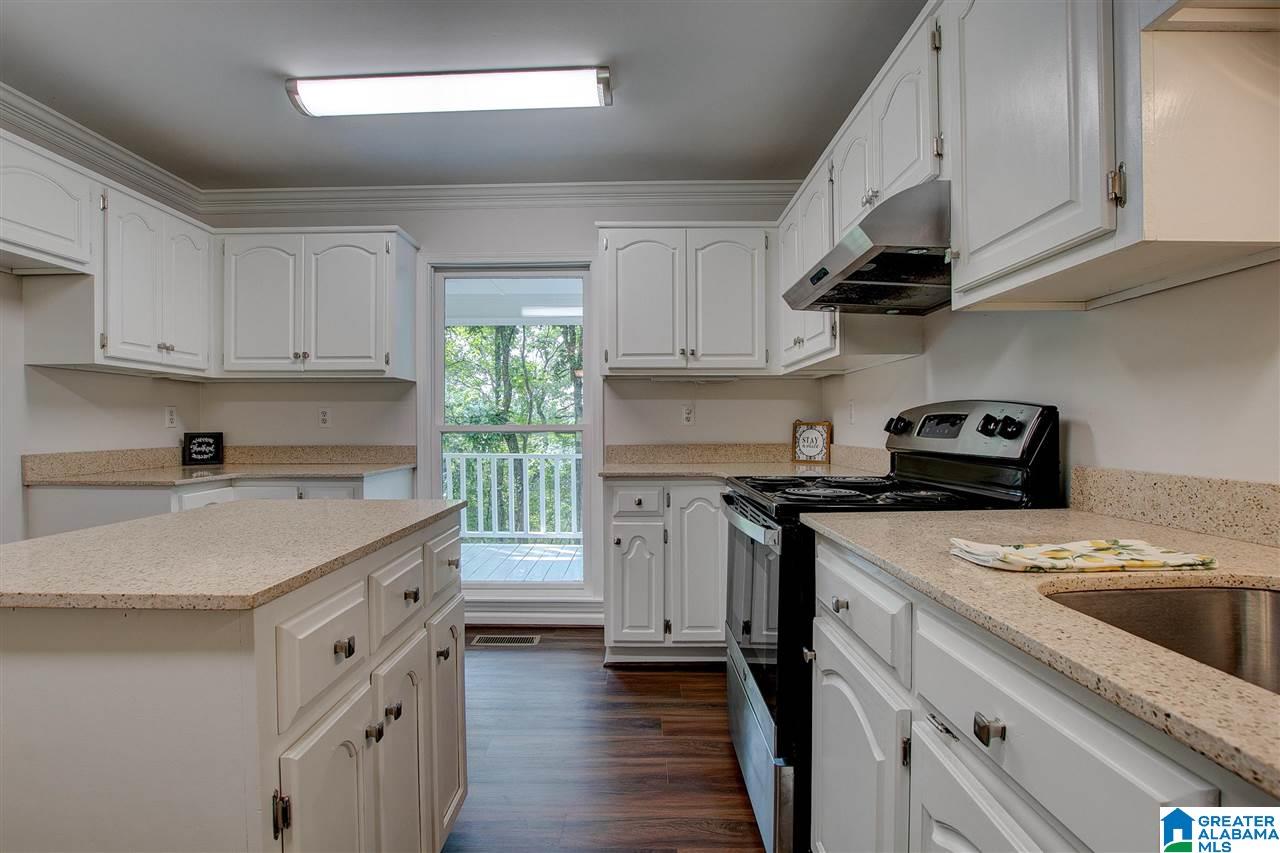 220 Timber Trail Warrior, AL 35180 - Photo 8 of 41