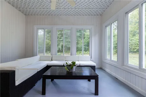 $875,000 | 1081 Mooresfield Road, South Kingstown, RI 02879