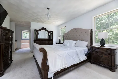 $875,000 | 1081 Mooresfield Road, South Kingstown, RI 02879