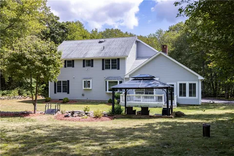 $875,000 | 1081 Mooresfield Road, South Kingstown, RI 02879