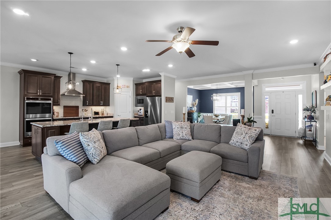 122 Champlain Drive Pooler, GA 31322 - Photo 13 of 50 Family Room