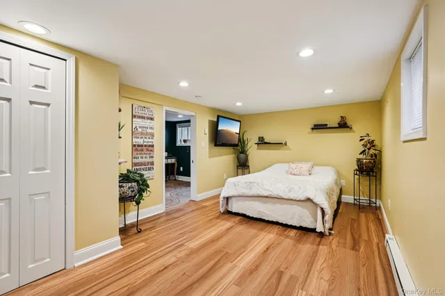 $519,000 | 3 Garden Drive, New Windsor, NY 12553