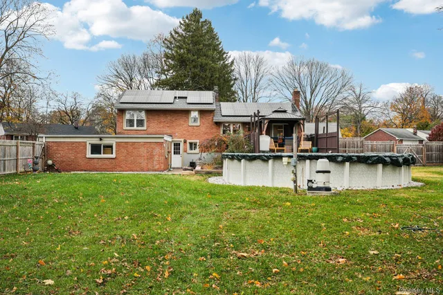 $519,000 | 3 Garden Drive, New Windsor, NY 12553